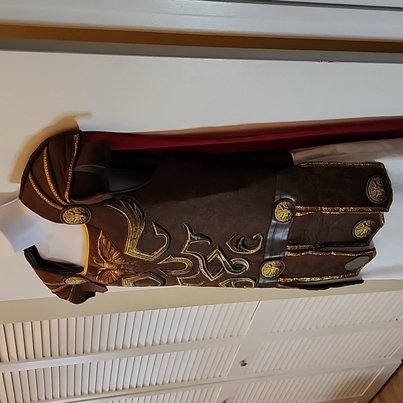 Marc Anthony Adult Roman Costume, Standard Size Fits Up to 44 Jacket Size - Picture 3 of 12